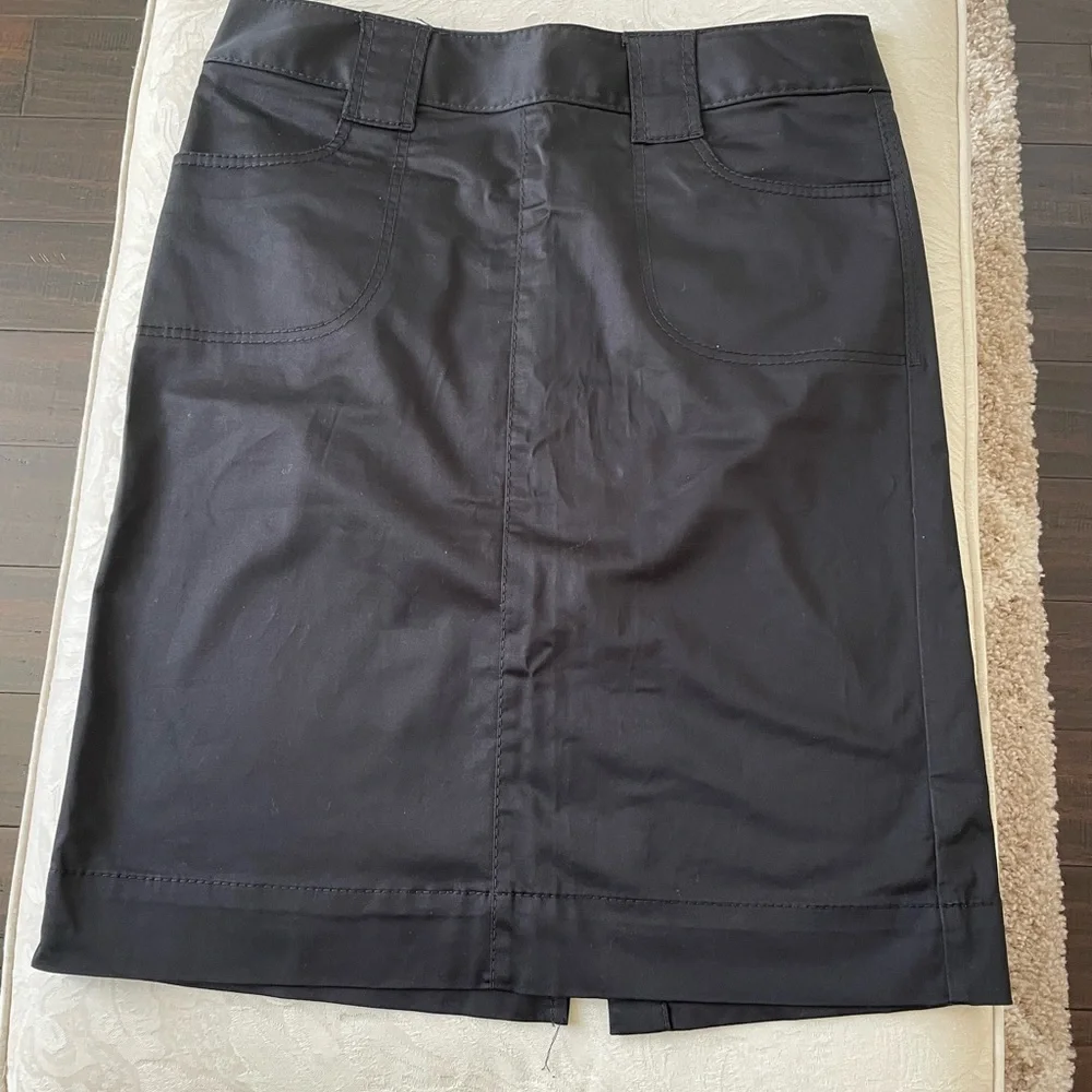 Banana Republic Stretch Pencil‎ Skirt, size 12.